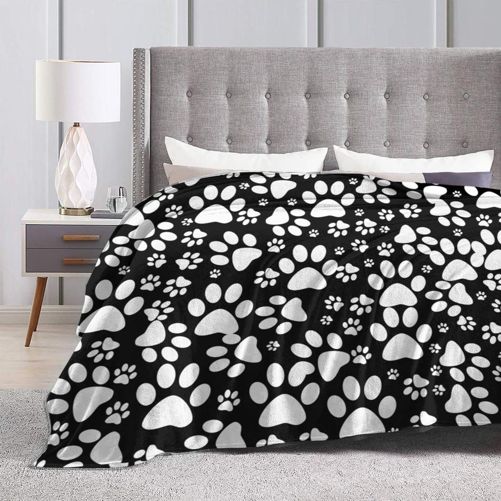 Black and white dog paws Printed Blanket for Sofa Bed Travel Camping Living Room Office Conditioning Blanket