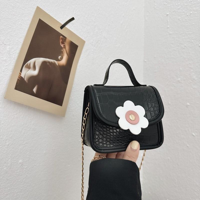 Unisex Purse Kids Pu Trendy Flower Chain Strap Crossbody Bag For School Or Play