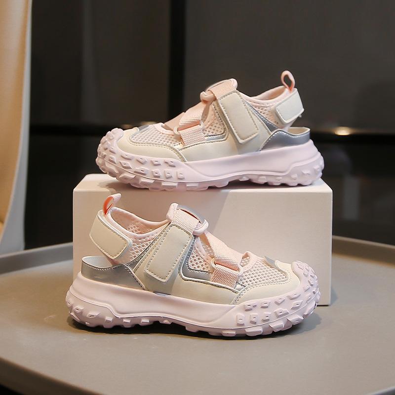

Girls shoes sports sandals summer 2025 new children s shoes summer bag head sandals little girl summer net shoes 30 розовый