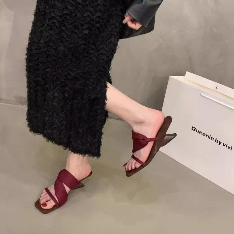 Summer New Fashion Versatile Niche Design Sense Retro Wedge Sandals Square Head Open-toed High-heeled Cool Slippers
