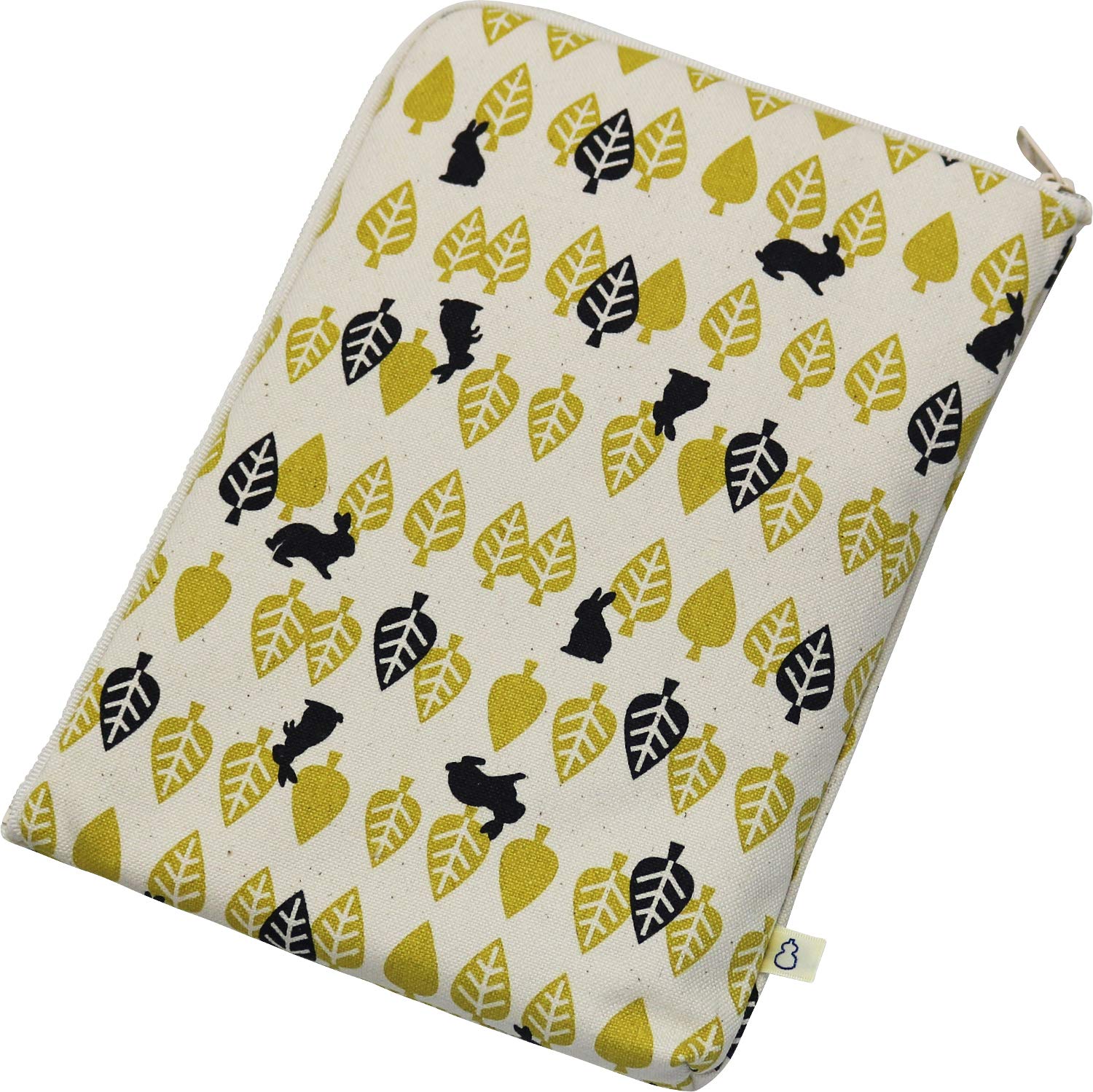 

Kyosuke Rabbit Cotton Pouch, Made in Japan, Approx. 21 x 15cm, L-shaped Zipper, Canvas, Tekuteco, Rabbit, Japanese Pattern, for Cosmetics, Makeup,