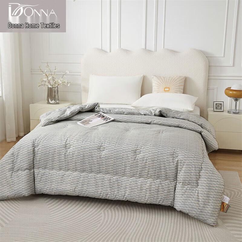 

Tangna Anti-Mite Four Seasons Quilt