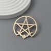 Pentagramserie brosch i rostfritt stål, symboliserar den positiva energin att avvärja ondska, symbol för kulturella slagpåsmycken.