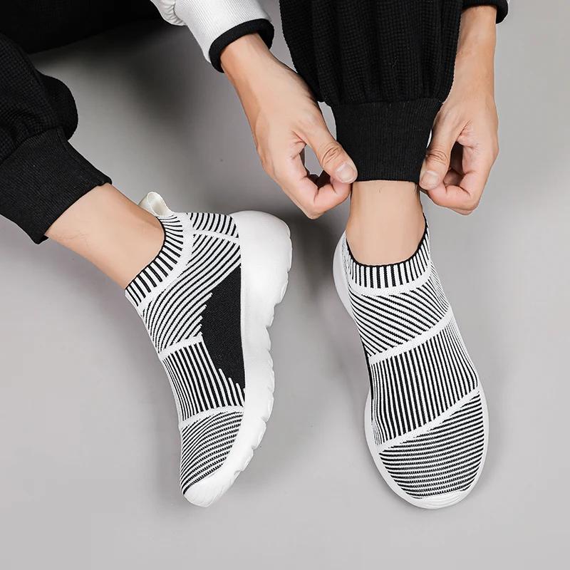 Women Men Sneakers Outdoor Breathable Running Shoes Mesh Sock Shoes for Dancing Padded Thickened Low Top Casual Shoes Size 35-45