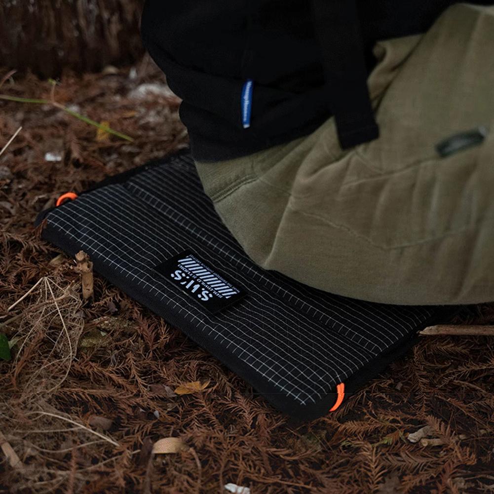 1PC Outdoor Picnic Sitting Mat Waterproof Beach Foldable Seat Cushion Anti-Slip Moisture-Proof Sitting Pad for Outdoor Camping