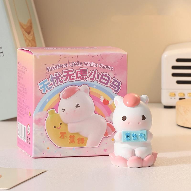 Lucky Plucked Horse Year Mascot Ornament Chinese Style Resin Zodiac Horse Ornaments Desktop Ornament Horse Mascot