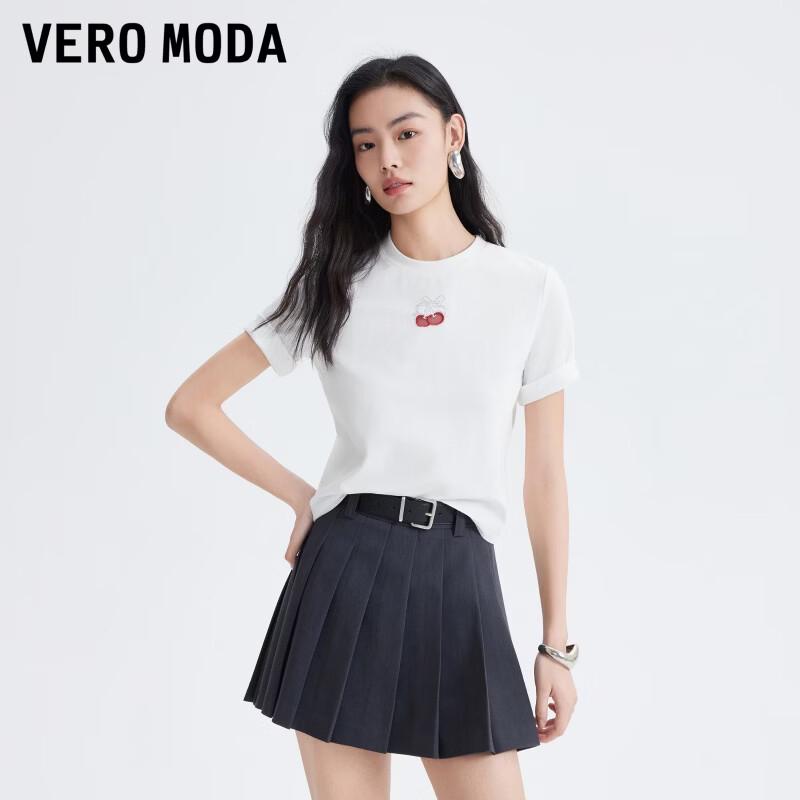 VEROMODA Women s Cherry Embroidery Cropped T-shirt 2XL
