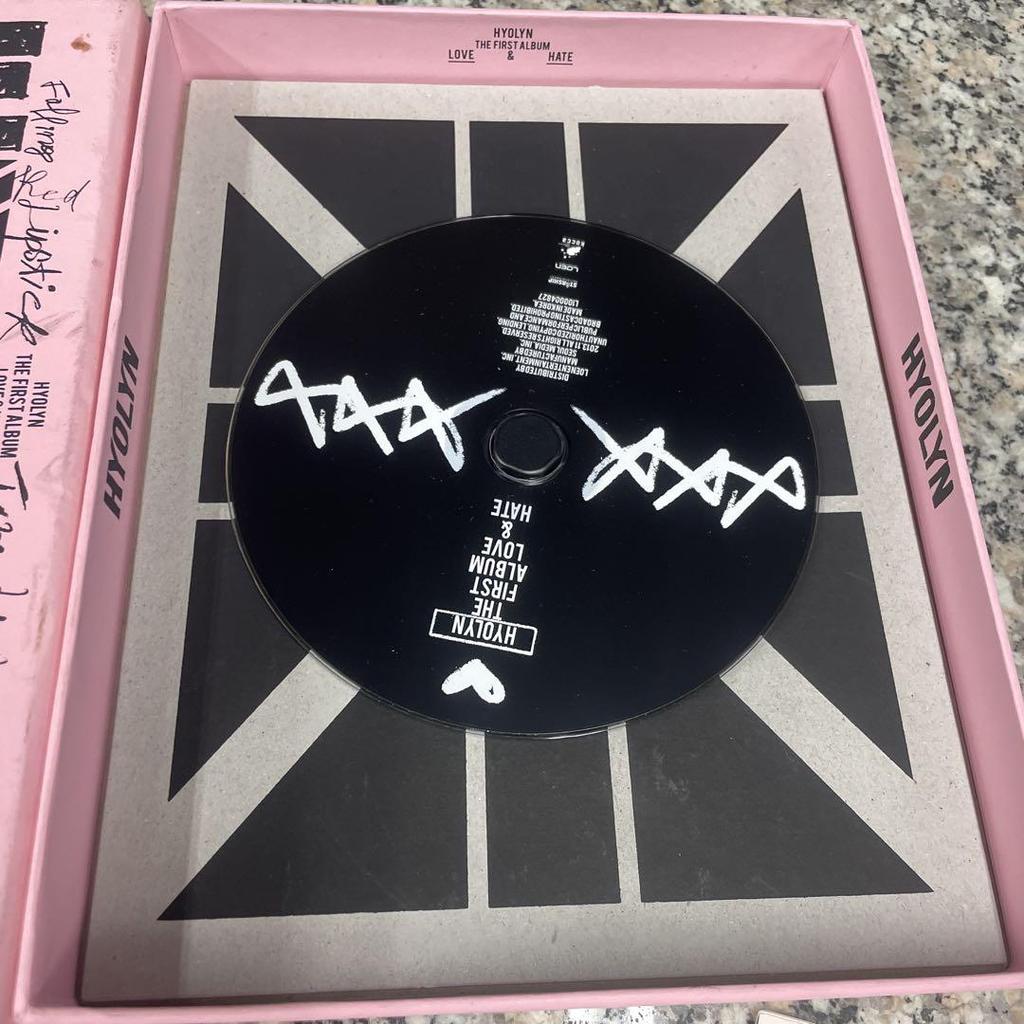 [USED] HYOLYN LOVE&HATE Hyolyn Korean CD Album Accessories Discount