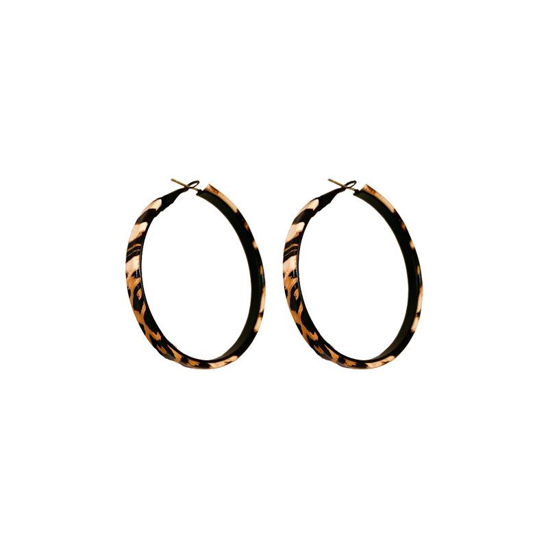 Exaggerated Metal Geometry Large Circle Leopard Print Hoop Earrings for Women Fashion Autumn and Winter Ear Jewelry Gift