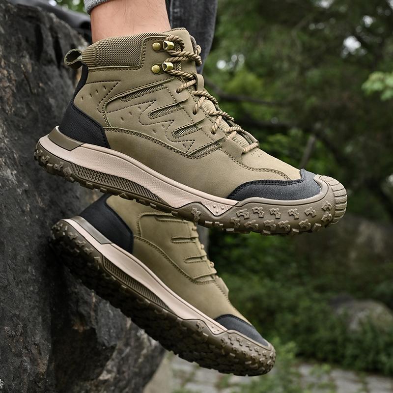 New High Top Mens Sneakers Outdoor Fashion Male Basic Boots Comfy Motocross Boots Genuine Leather Travel Camping Male Footwear