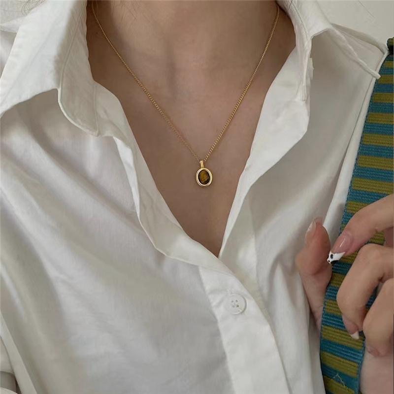 French Style Elegant Natural Pearl Heart Shape Women's All-Match Niche Light Luxury Snake Chain Sweater Chain Real Gold Plating
