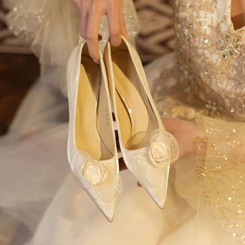 2025 French wedding shoes new bridesmaids flower wedding dress temperament two wear bridal high heels single shoes advanced