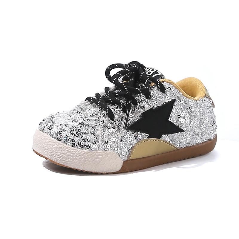 

2025 autumn new children s board shoes boys soft-soled non-slip single shoes Korean version of baby girl sequins fashion casual shoes 26-31 yards, 6 pairs in one hand