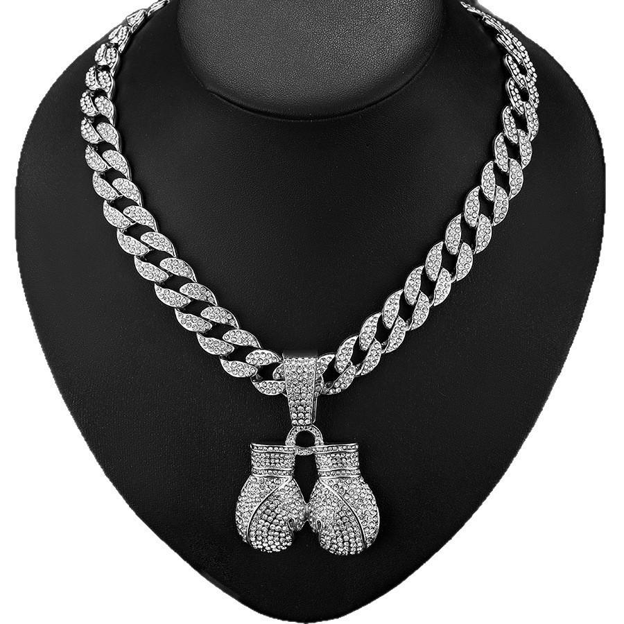 Guantoni da Boxe Hip Hop Full Diamond Ciondolo in Lega Collana Cuban Chain alla Moda Personalità Gioielli da Uomo