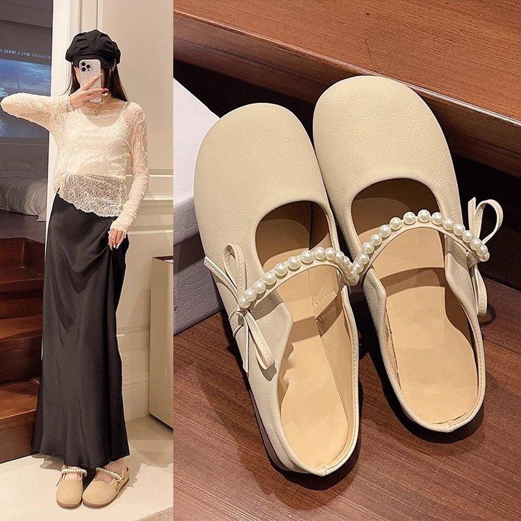 Baotou half slippers women's summer wear casual and versatile 2025 new pearl one-pedal flat sandals lazy shoes