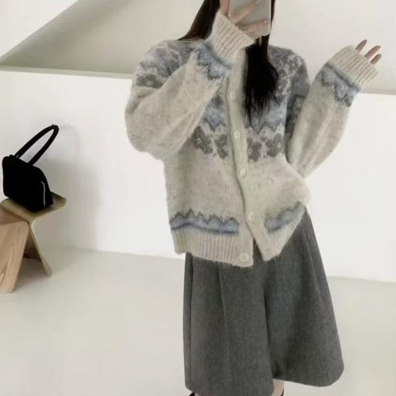 Women's Retro Fair Isle Knit Cardigan - Autumn/Winter Loose Fit Sweater Outerwear
