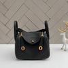 2026 Nouveau Cuir de Vachette Couche Supérieure Cuir Togo 19cm Mini Boucle Dorée Sac Lindi Bandoulière Épaule Femme