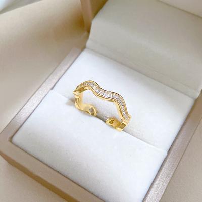 Geometric Zircon Rings for Women 2024 New Fashion Golden Jewelry Wedding Party Accessories