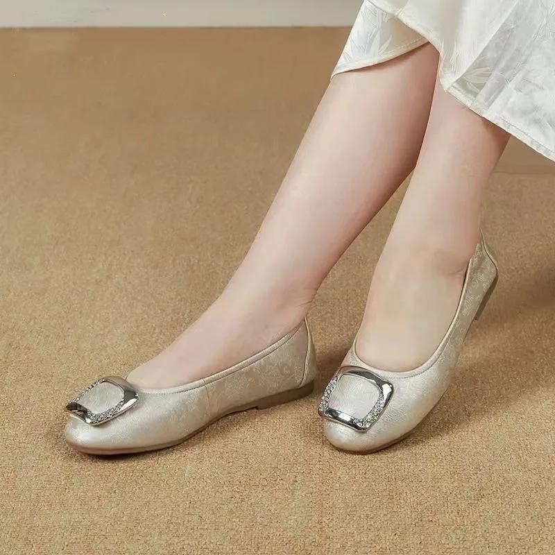 Dámské baleríny Ležérní protiskluzové boty pro ženy Nízký podpatek Elegantní Velkoobchod Pravé Značka 2024 Trend Šik Špičaté Populární Jarní Ve výprodeji