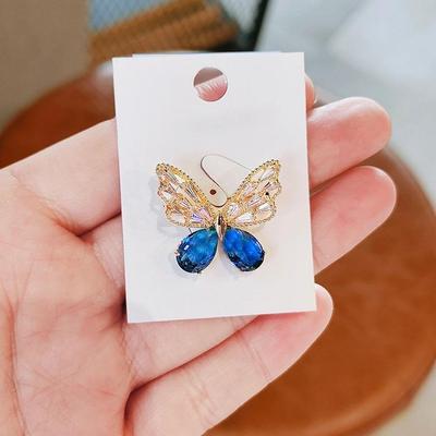 Modeschmuck Broschen Pins Schöne Kristall Strass Schmetterling Brosche Für Frauen Kragen Pin Anzug Mantel Zubehör PD1865
