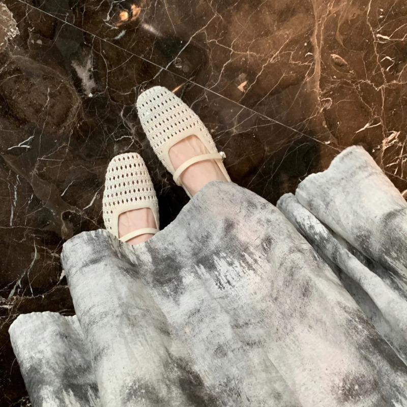 Women's Retro Woven Hollowed-out Square Toe One-shoulder Thick Heel Half-drag Shoes