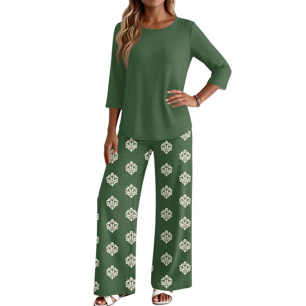 Women's Casual Two Piece Set Round Neck Loose Fit Top with Three Quarter Sleeves and Wide Leg Printed Pants Lounge Wear Set
