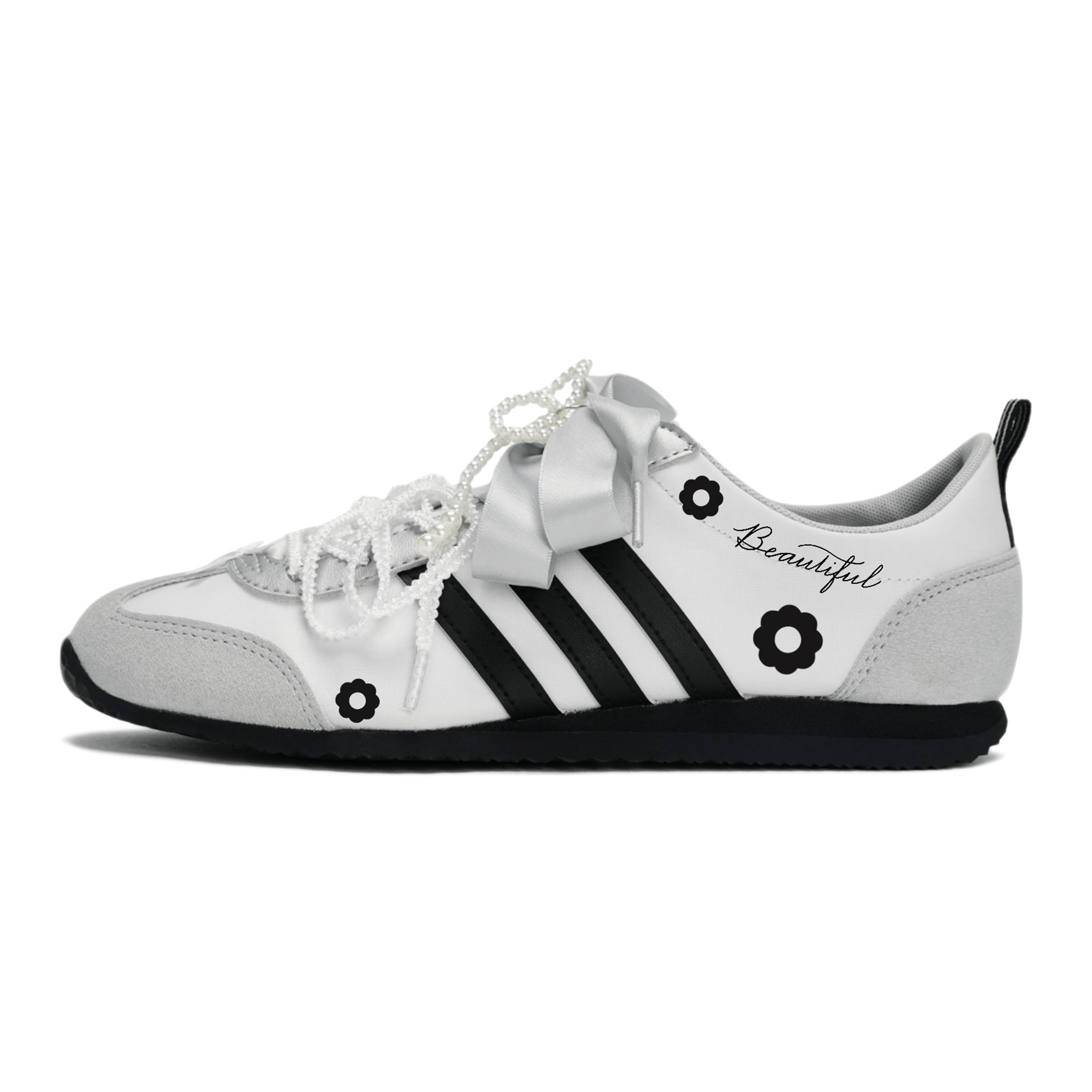 

Adidas VS JOG 2.0 Cushioning Abrasion Resistant Lightweight Breathable Low top German Army Trainers Unisex Silver White JR4653(Team1556) 35⅔