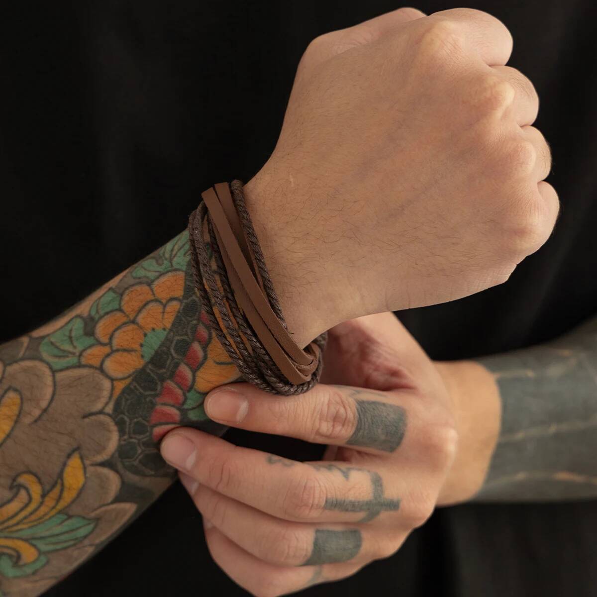 

Ingemark Retro Brown Leather Bracelets for Men Simple Fashion Multi Layer Braided Rope Chain Bangle Male 2026 New Jewelry Gift коричневый