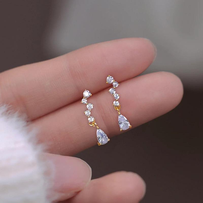 Simple And Exquisite Earrings For Women, Inlaid With Zircon Yellow And Gold Earrings, Fashionable Daily Wear