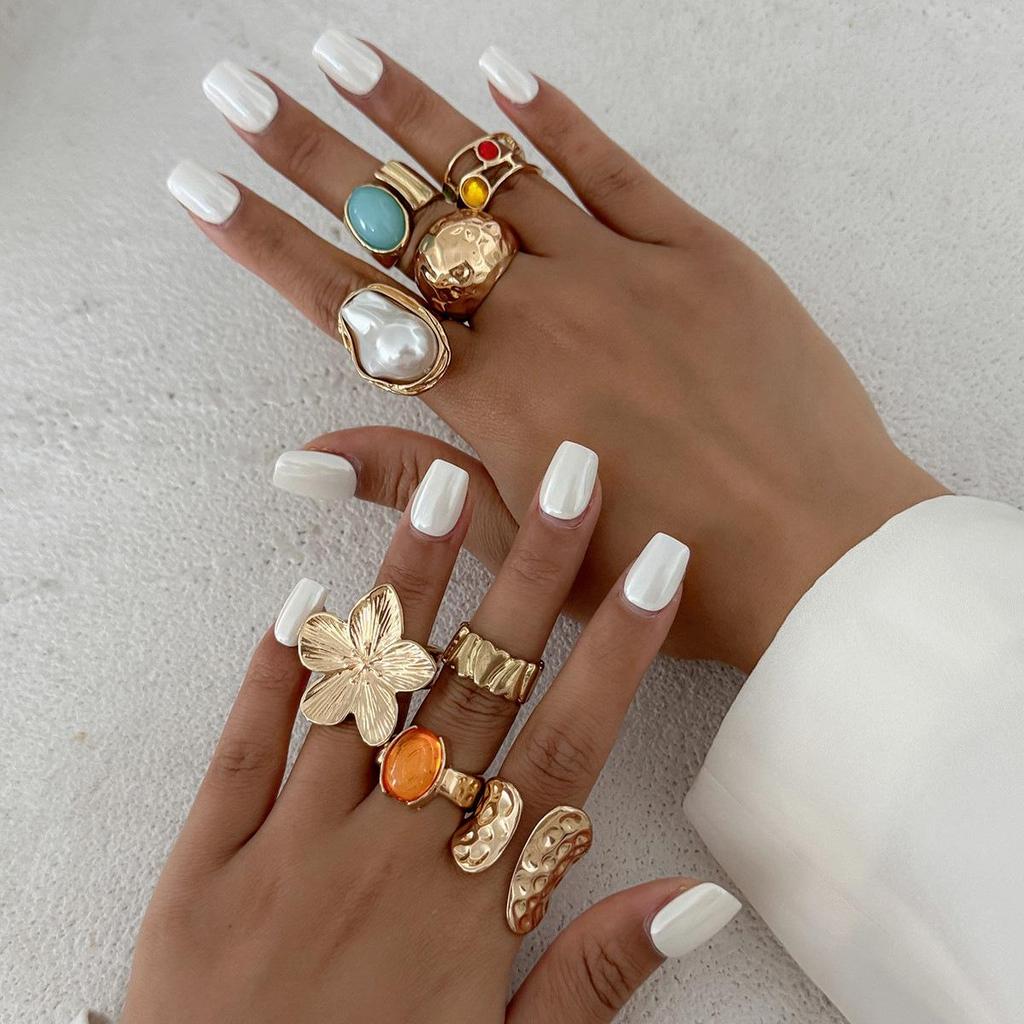 Europäischer & Amerikanischer Perlen-Hohlring mit Strasssteinen & Blumen-Knöcheldesign