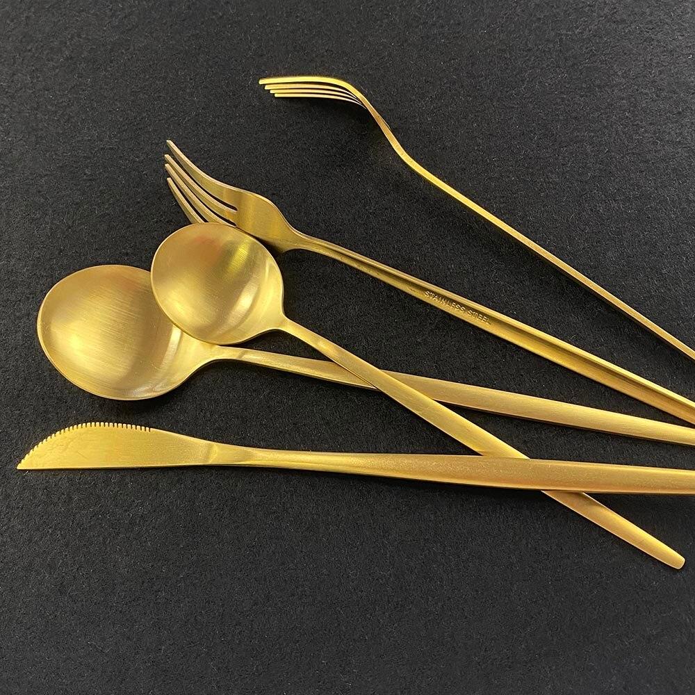 30Pcs Matte Black Gold Cutlery Set Stainless Steel Dinnerware Knife Dessert Fork Spoon Dinner Silverware Party Tableware Set