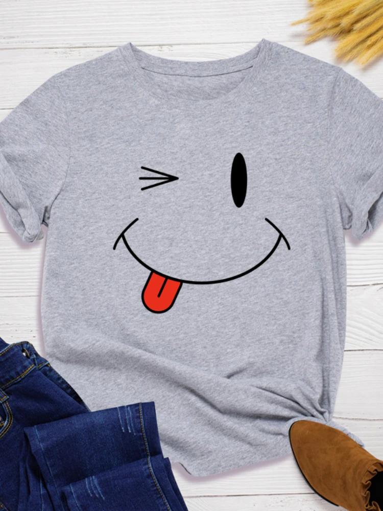 

Футболка жіноча з принтом усміхненого обличчя з висунутим язиком, з коротким рукавом, з круглим вирізом, вільна, жіноча футболка, жіноча футболка, топи, одяг, camisetas mujer XXXL світло-сірого кольору