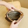 A Small Square Tofu Bag for Summer Women, A Single-shoulder Crossbody Retro Checkered Light Luxury Fashion Bag