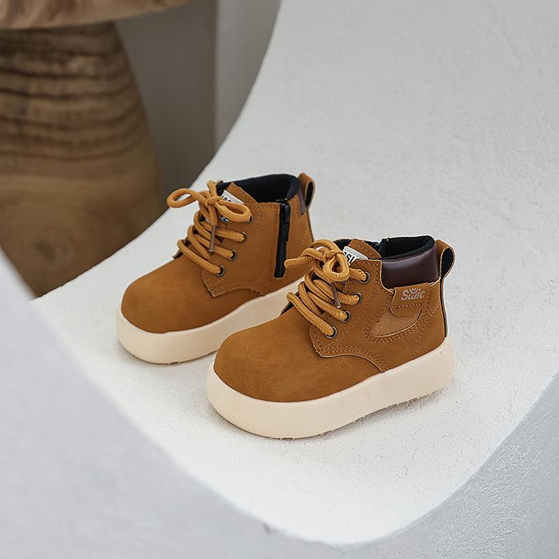 

Children s short boots, new autumn low-cut non-slip Martin boots, fashionable and versatile, simple and casual yellow boots for boys and girls 21-25Code【One Hand5Doub
