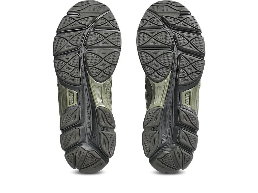 1203A383-303 Asics Gel-NYC Loden Green Graphite Grey (Men's)