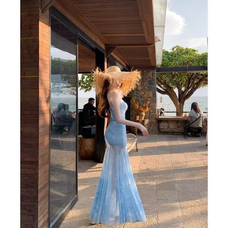 French Seaside Vacation Atmosphere Blue Floral Suspender Waist Dress Women's Summer Sexy Pure Desire Fishtail Dress