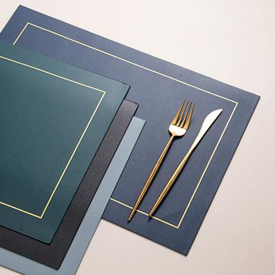 Tovaglietta in ecopelle Resistente al calore Antiscivolo Isolamento termico Rettangolo impermeabile Protezione per tavolo da pranzo Tappetino decorativo Forniture da cucina