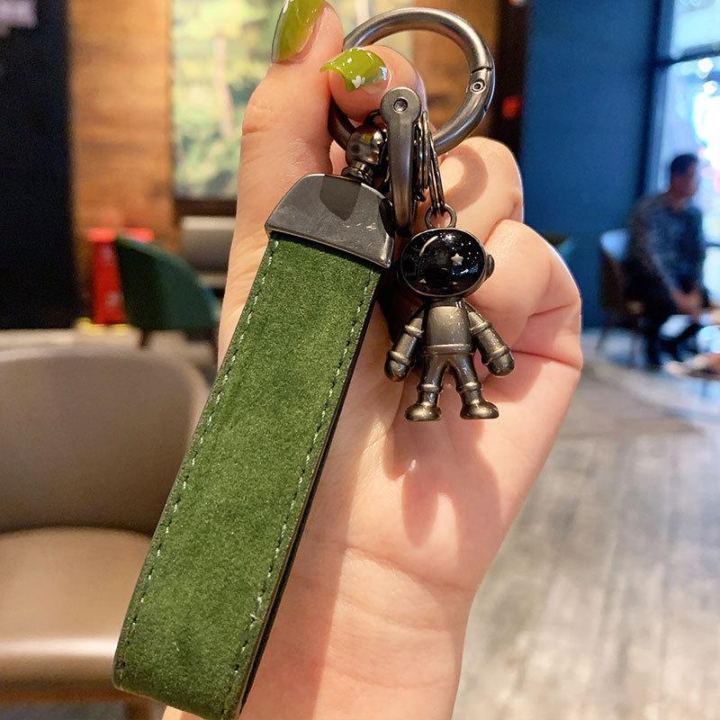 Creative Metal Astronaut Keychain Pendant Women'S Exquisite Pu Leather Car Keychain Pendant Small Gift