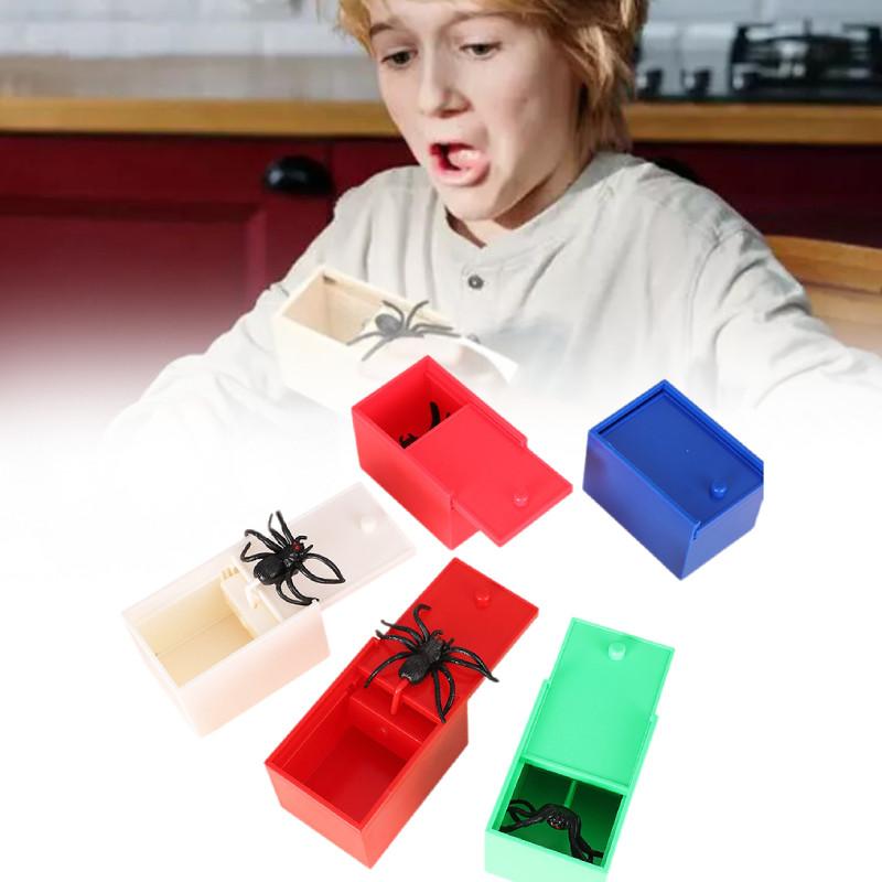 Halloween Prank Spider Toy Hidden In A Box Fake Spider Play Gag Joke Gift Scare