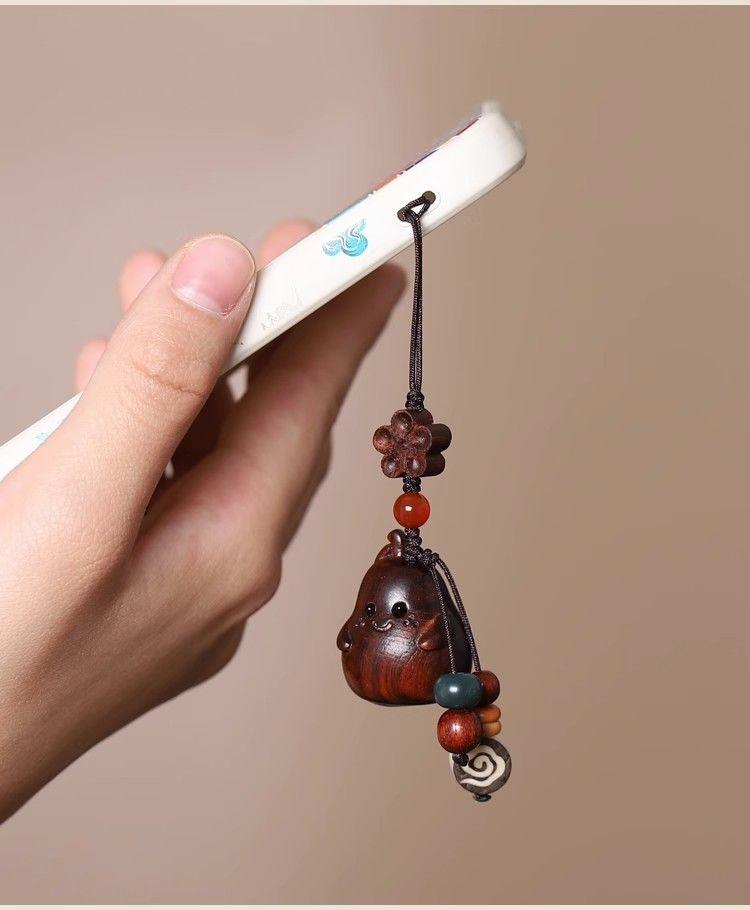 Sandalwood Cartoon Pear Inseparable Couple Mobile Phone Chain, Solid Wood Carving Crafts, Cute Pear Bag Decoration Pendant