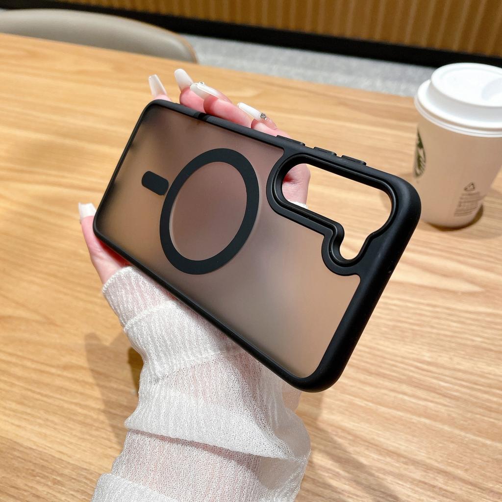 Suitable for Samsung S24Ultra Skin-sensitive Magnetic Charging Phone Case, Soft Color S23plus Anti-drop Protective Case