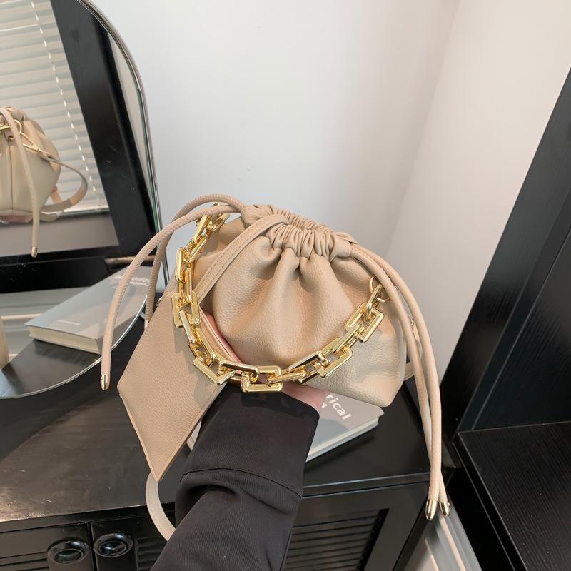 

Summer small bag women s bag 2024 new trendy girl bucket messenger bag ins foreign style contrasting color shoulder armpit bag хакі