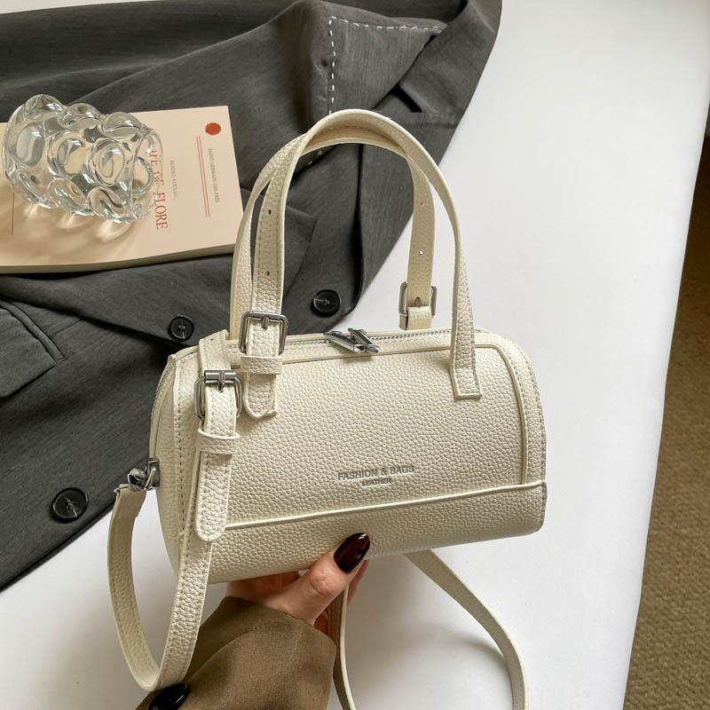 Fresh and Minimalist Handbag, Spring New Korean Niche Shoulder Bag, Large Capacity Commuting Bag, Crossbody Bag