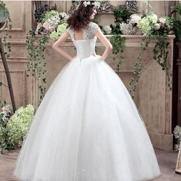 Bridal Wedding Dress Gown White Ivory Lace Floral Sleeveles Skirt