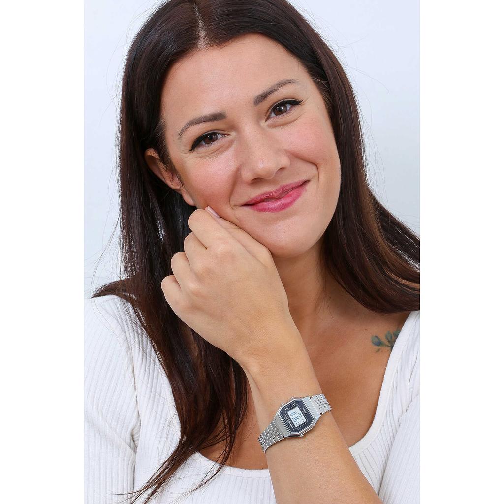 Casio Vintage LA680WEA-1EF Digital Watch for Women, Silver/Black