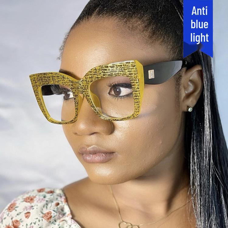 Square Cat-Eye Large Frame Rivet Glasses – New 2022 European & American Style for Women