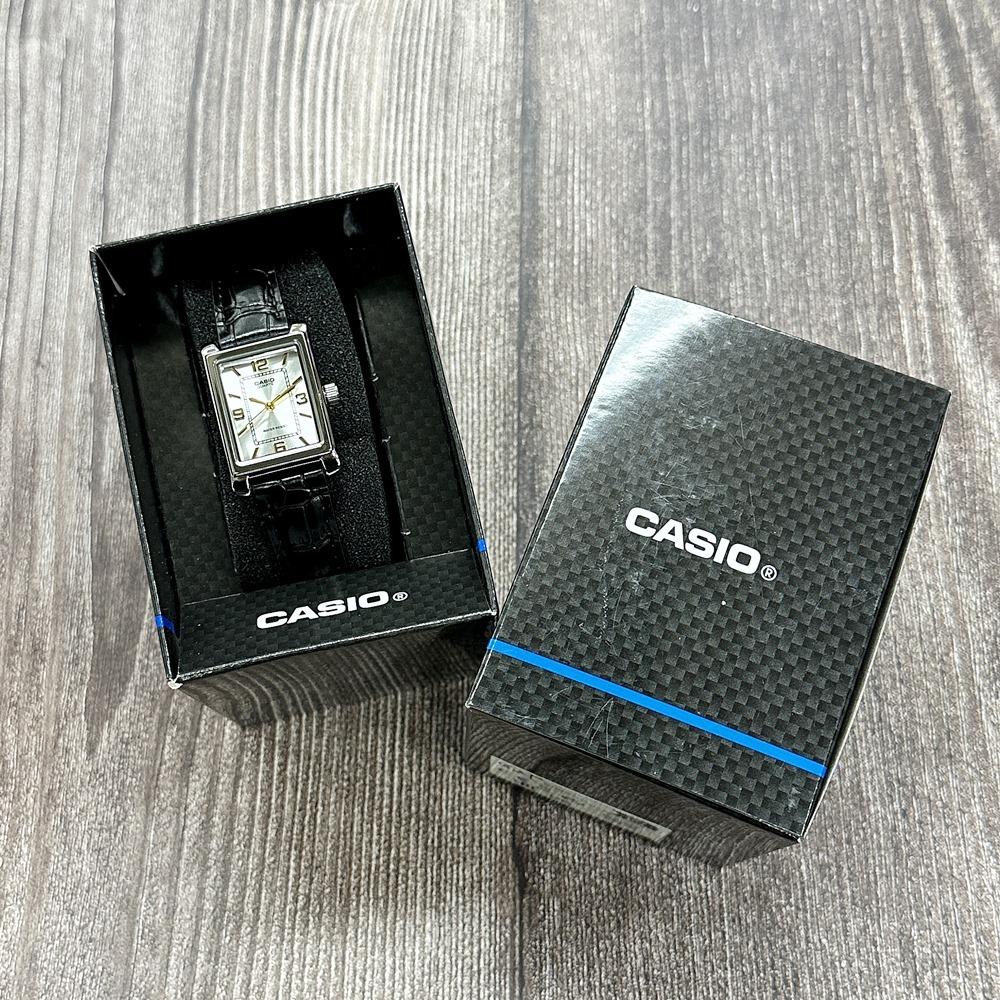 Casio Analog Watch for Leather Suitable for Entrance Women, Strap, Business, Exams, Work, Age