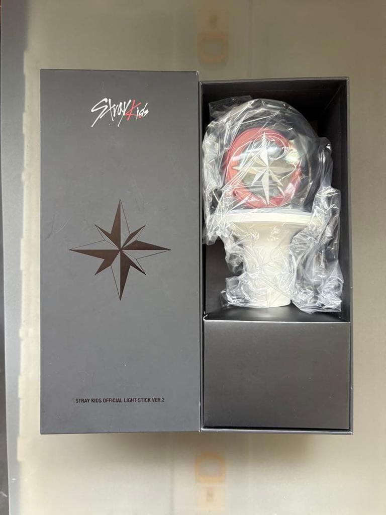 [USED] Stray Kids Official Light Stick Ver.2 <No.867>