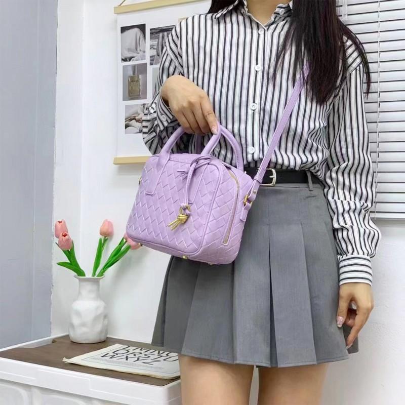 Borsa Mini Quadrata in Pelle Tessuta a Mano da Donna Morbida Vera Pelle di Mucca Tracolla a Spalla Grande Capacità Uso Quotidiano