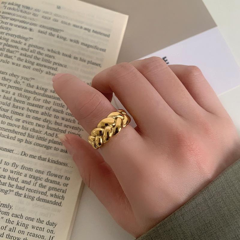 French titanium steel three-dimensional woven twist ring women's niche handmade sense personality fashionable stacking index finger ring plain ring